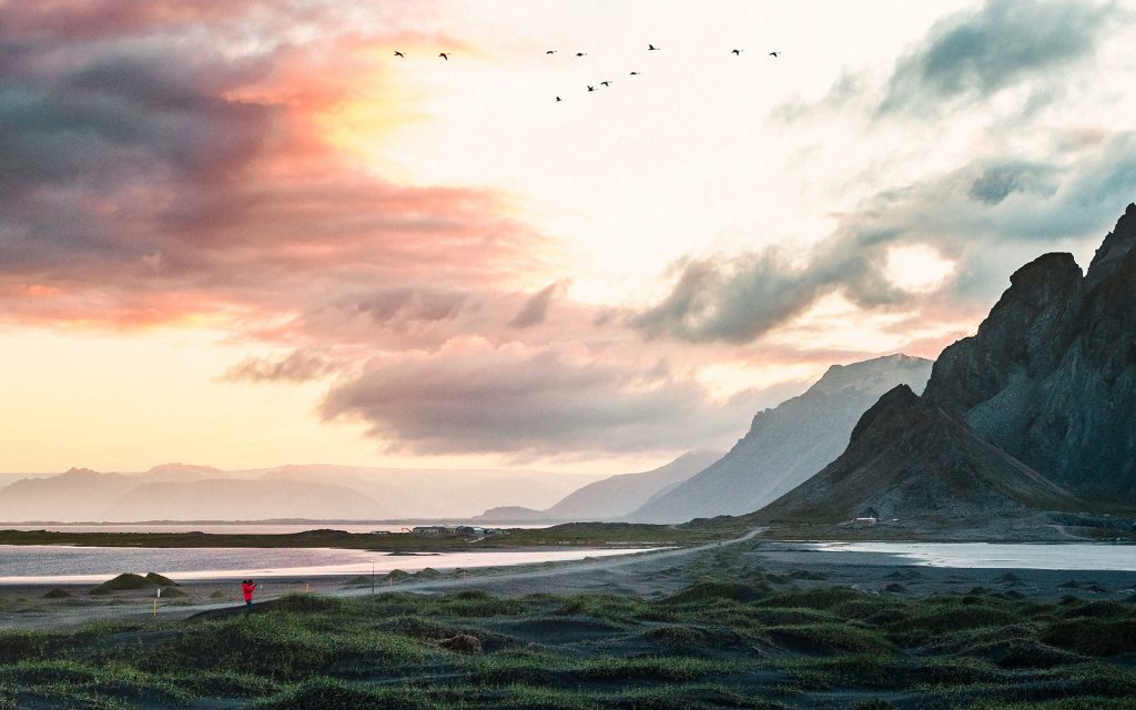 voir le soleil de minuit en Islande en juin