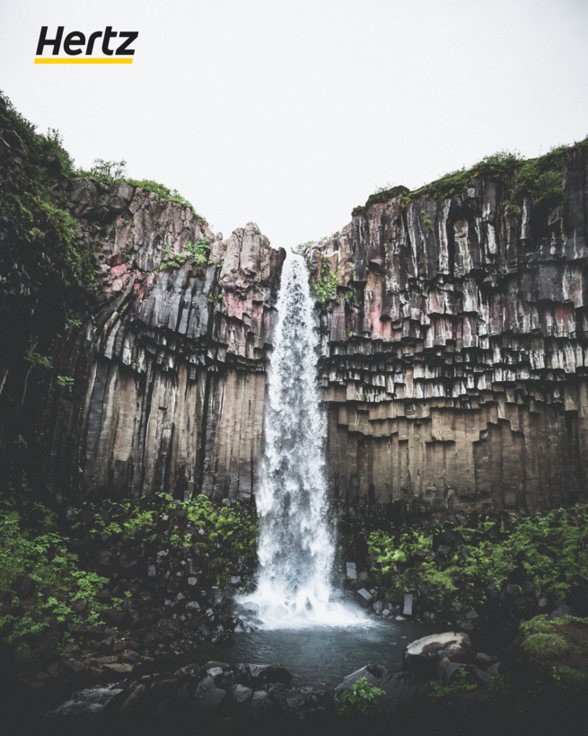 svartifoss est l'une des meilleures cascades du sud de l'Islande