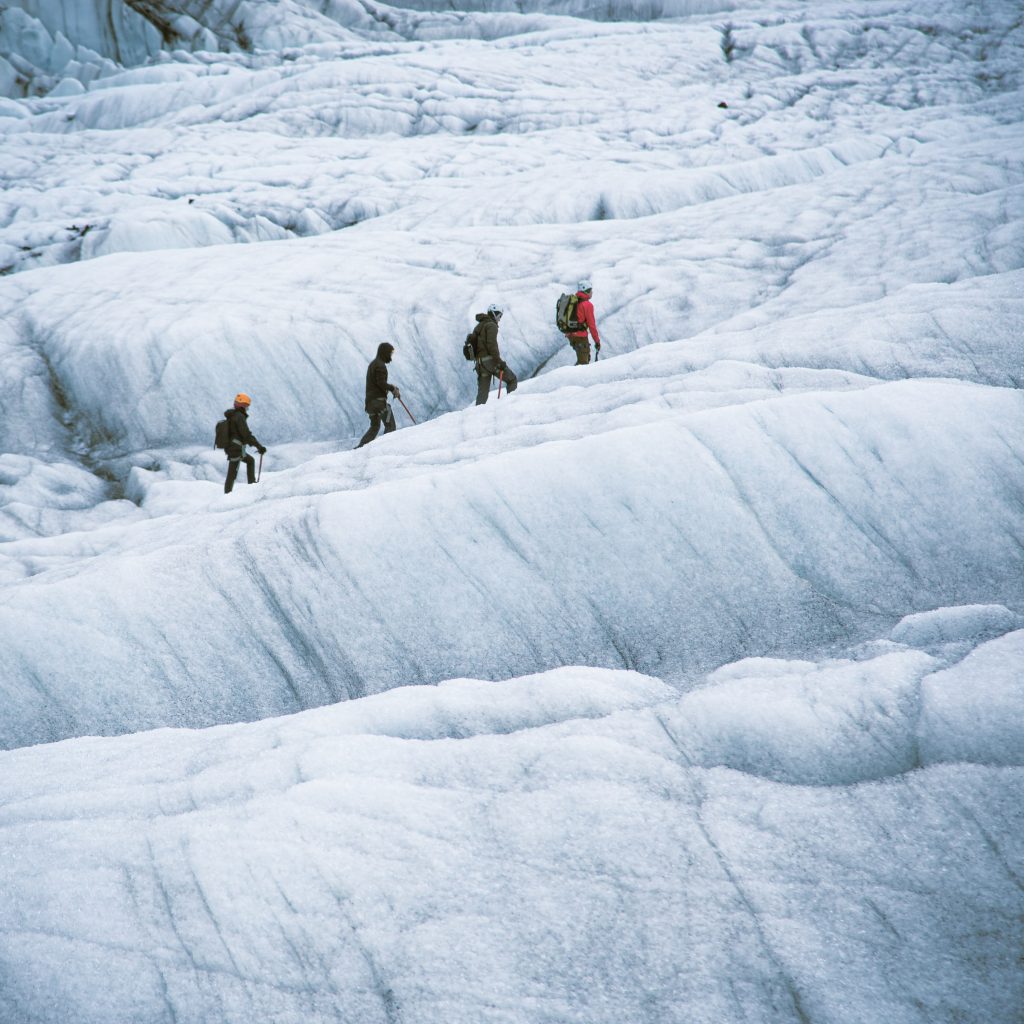 randonnée sur un glacier en Islande