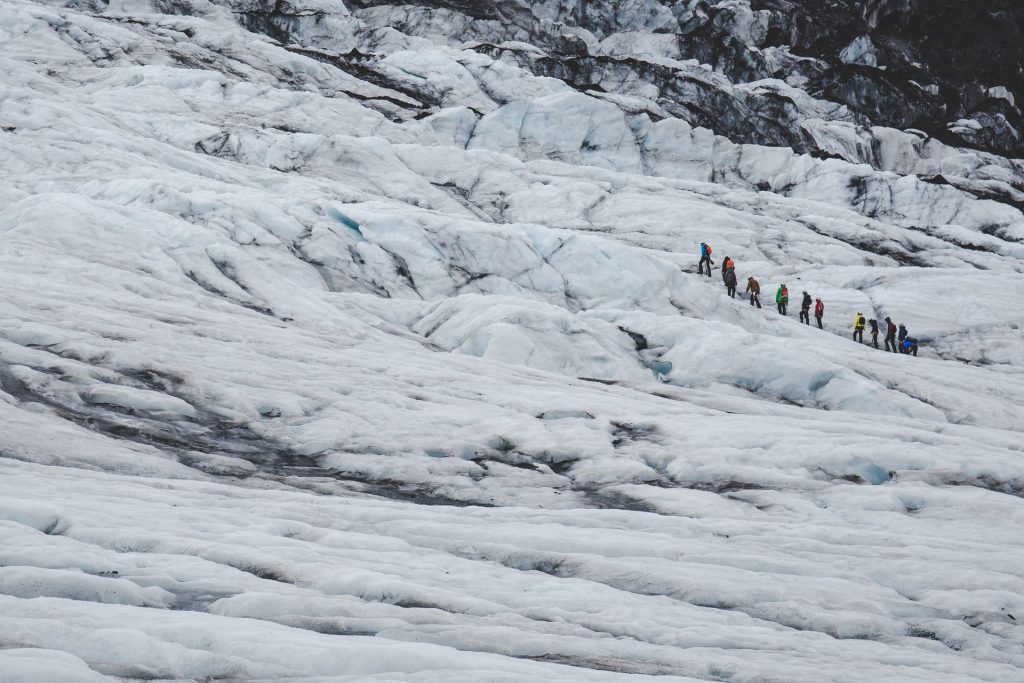 randonnée sur le glacier Vatnajökull en Islande