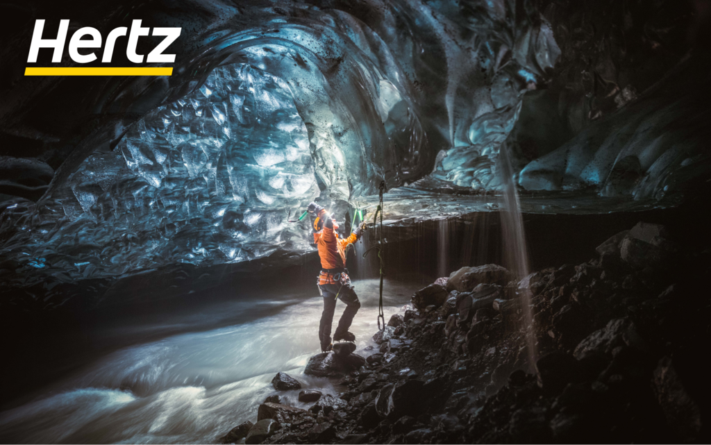 Grotte de glace des glaciers en Islande