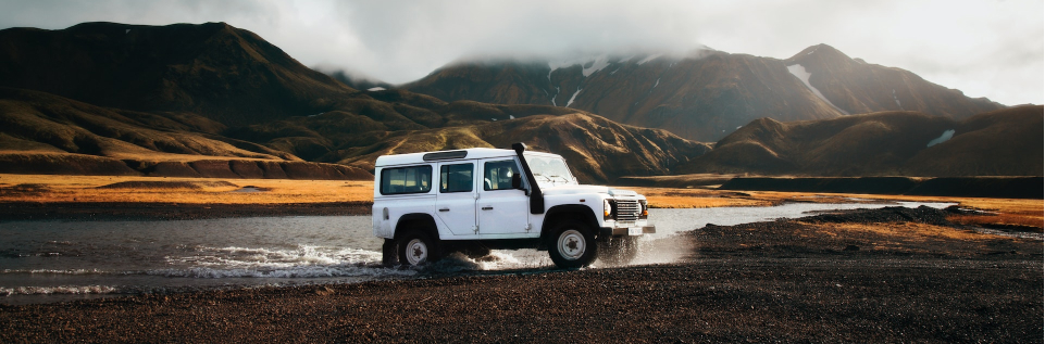 que faire si vous êtes coincé en voiture dans une rivière en Islande