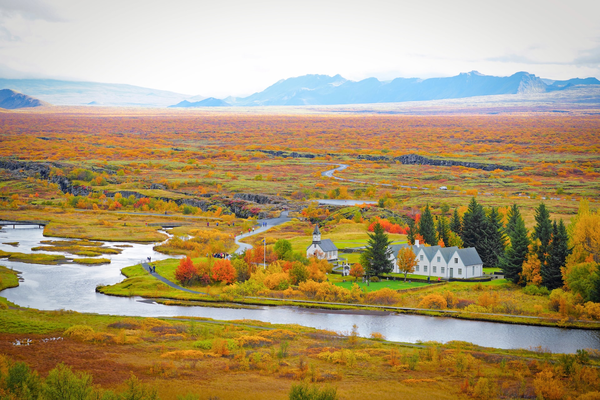 iceland-weather-temperatures-year-round