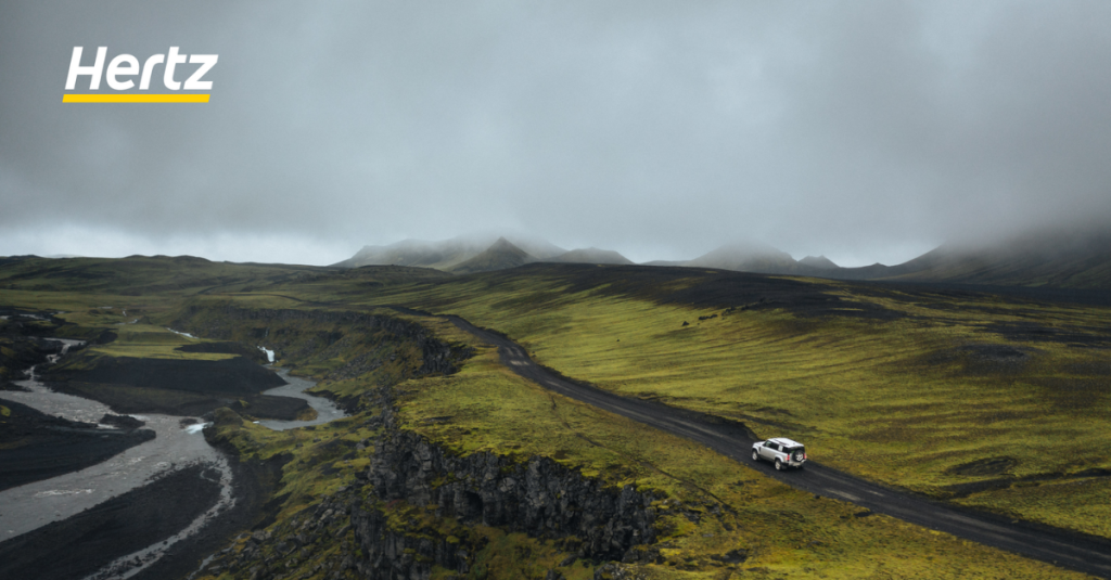 rent a 4WD SUV in Iceland 