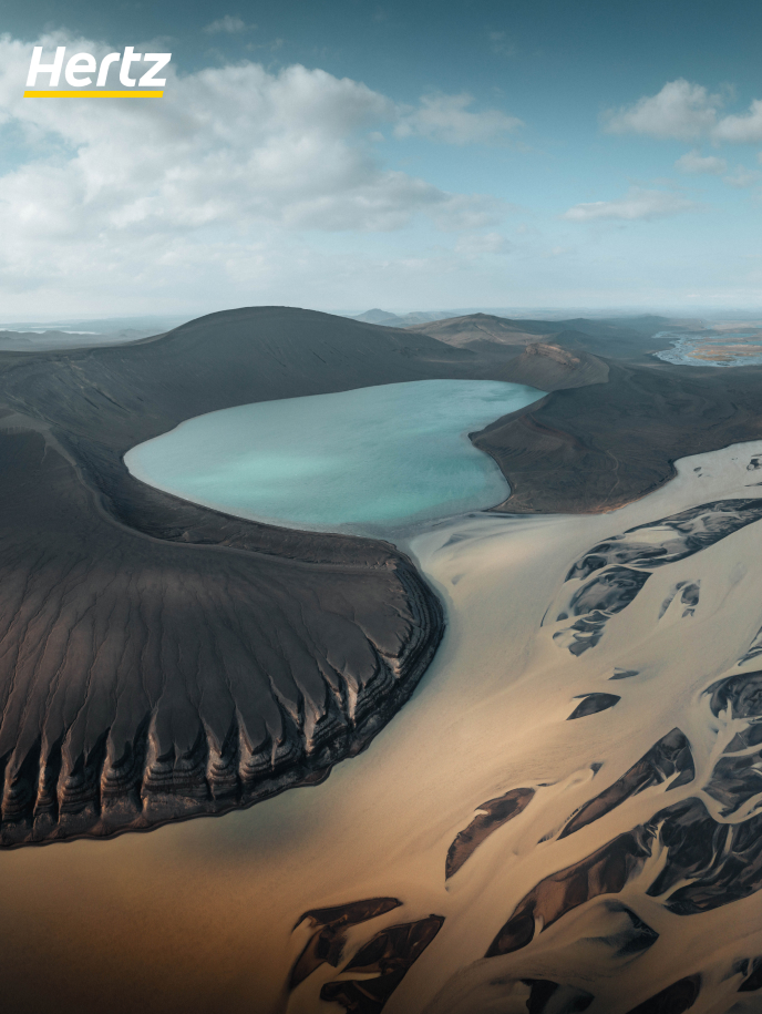 glacial rivers are common in Icelandic highlands