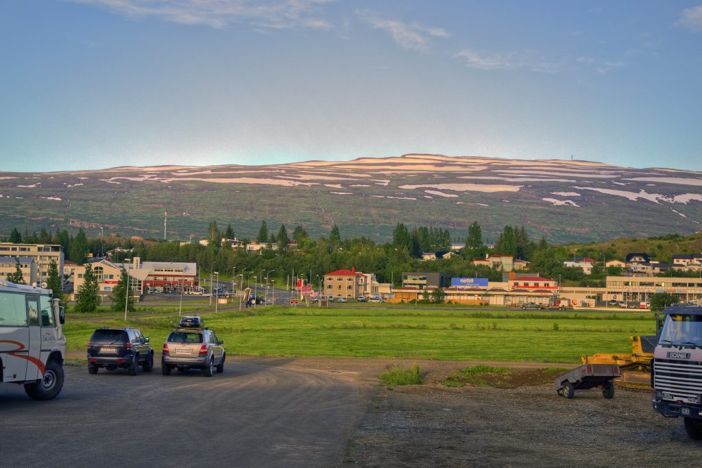 the view in Egilsstadir the biggest city in east