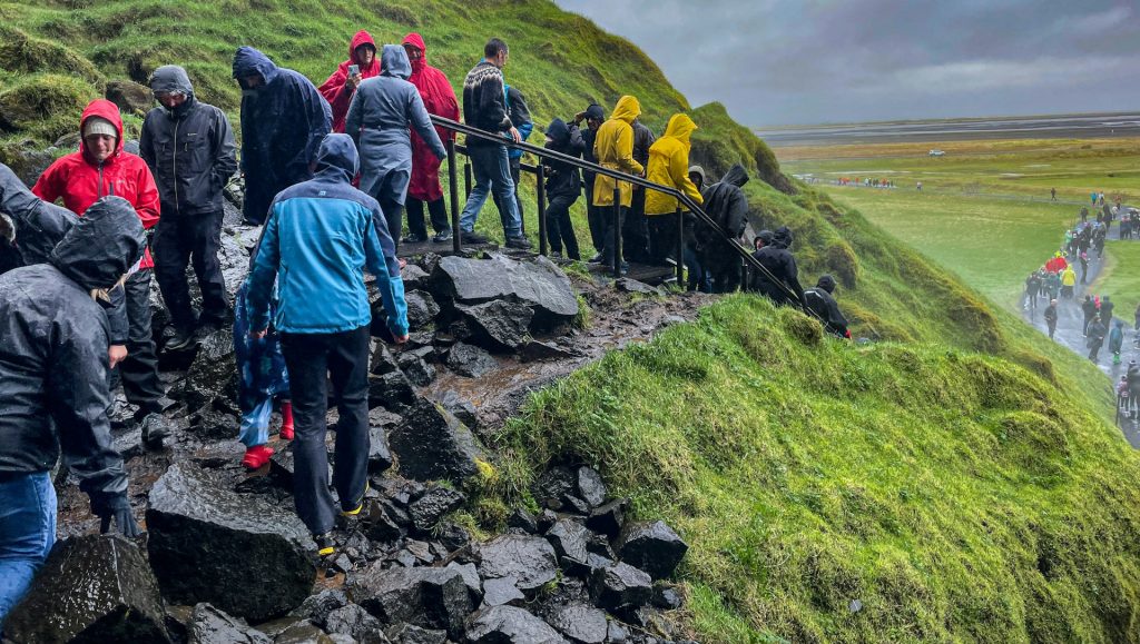 crowded summer Iceland 