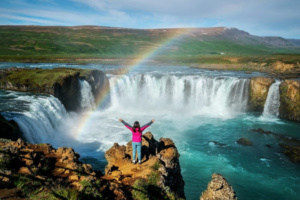 guide to visit North Iceland waterfall Godafoss