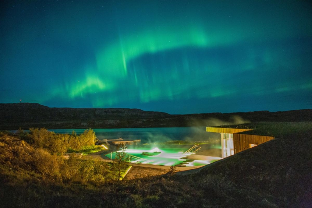 冰島新開的東部溫泉